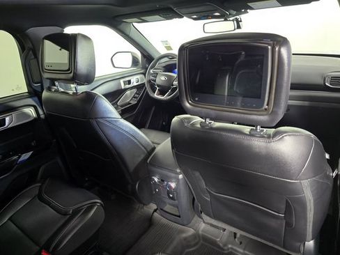 Used 2021 Ford Explorer ST w/ Equipment Group 401A AWD/4WD image 13