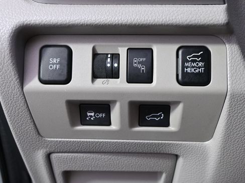 Used 2018 Subaru Forester 2.5i Premium AWD/4WD image 23