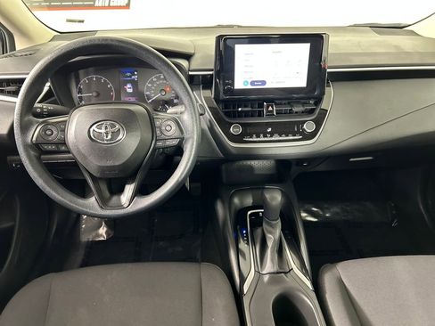 Used 2023 Toyota Corolla LE image 18