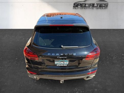 Used 2018 Porsche Cayenne Platinum Edition w/ Premium Package AWD/4WD image 20