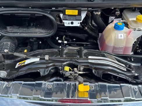 Used 2023 RAM ProMaster 2500 image 17