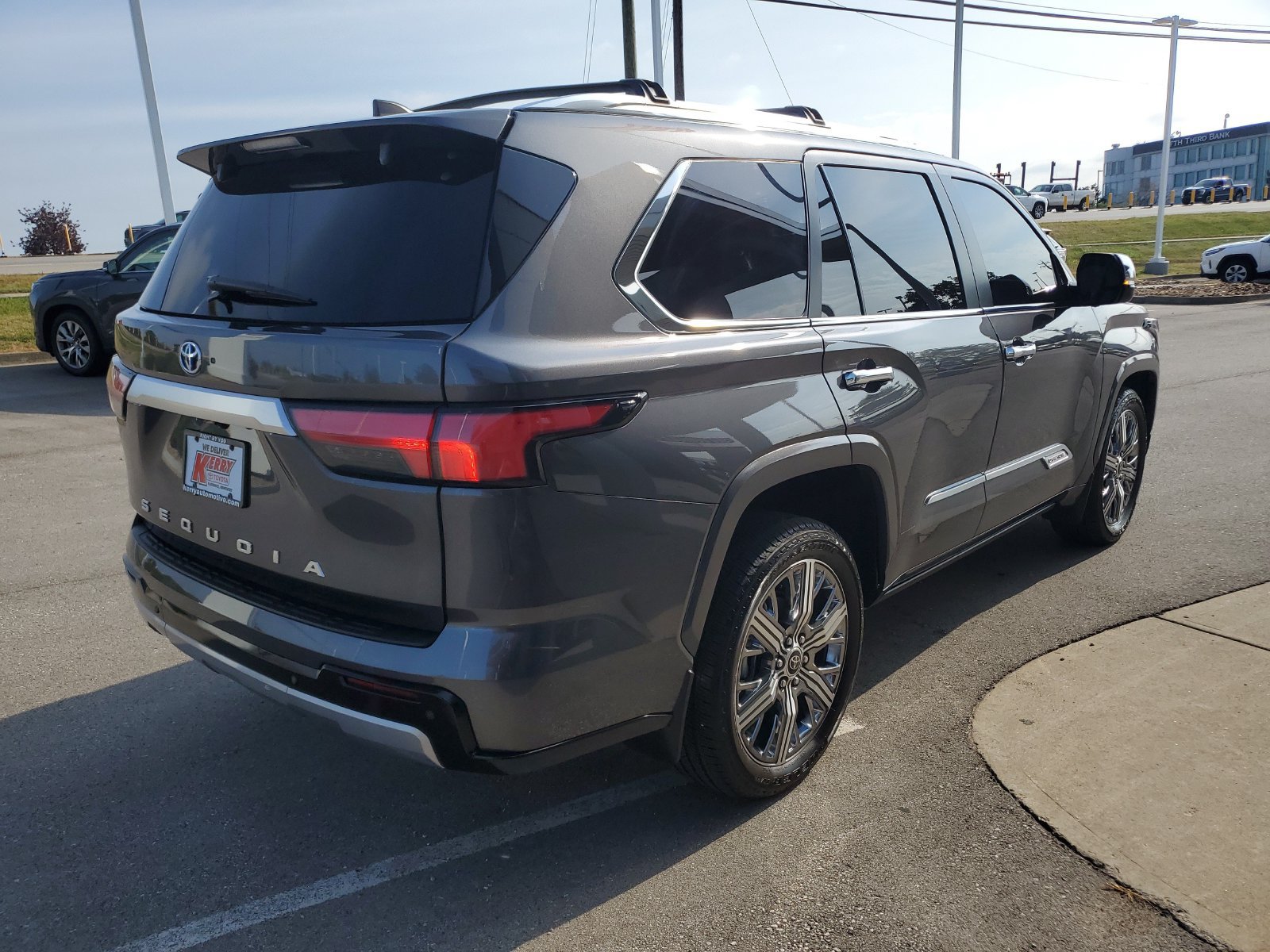 Certified 2024 Toyota Sequoia Capstone AWD/4WD image 4