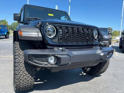 Used 2025 Jeep Wrangler Unlimited Sport AWD/4WD image 63