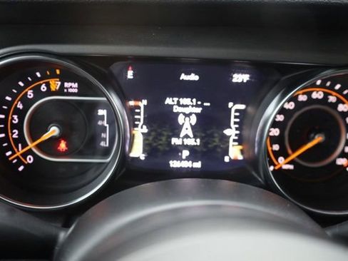 Used 2021 Jeep Gladiator Sport image 23