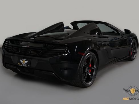 Used 2015 McLaren 650S Spider image 6