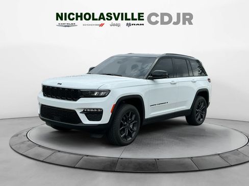 Used 2025 Jeep Grand Cherokee Limited AWD/4WD image 1
