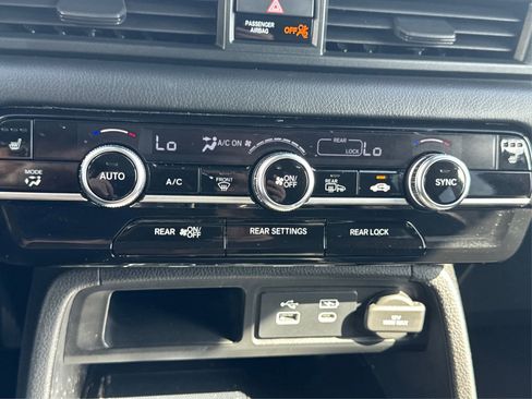 Used 2024 Honda Pilot EX-L image 30