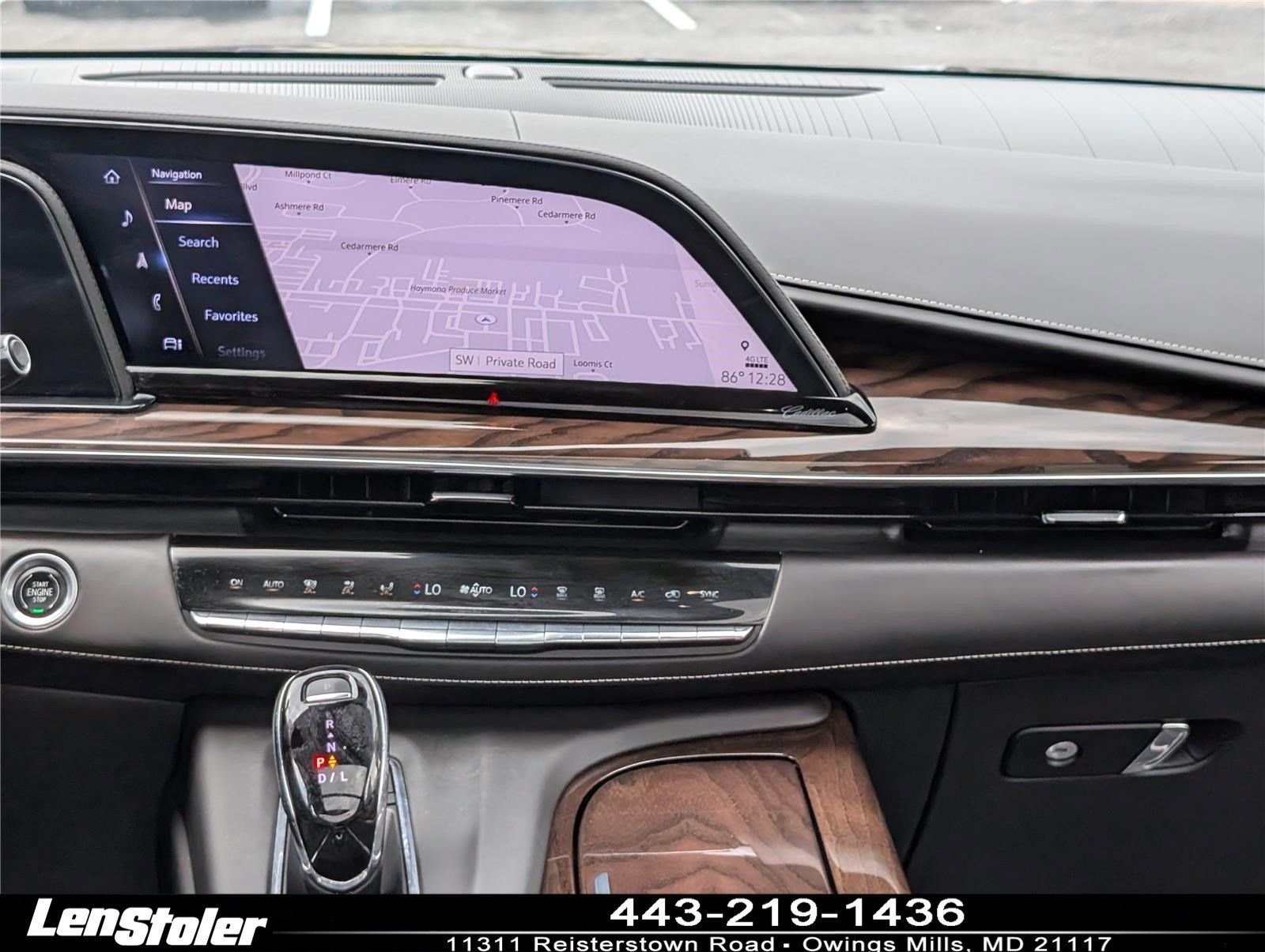Used 2022 Cadillac Escalade Sport Platinum AWD/4WD image 22