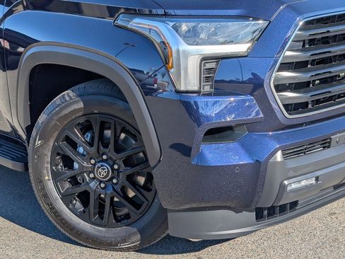 Used 2024 Toyota Sequoia SR5 image 11