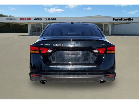Used 2022 Nissan Altima 2.5 SR image 4
