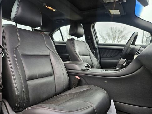 Used 2014 Ford Taurus SEL w/ Equipment Group 201A image 10