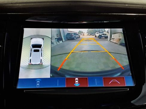 Used 2017 Cadillac Escalade Platinum AWD/4WD image 10