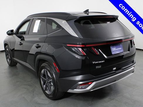 Certified 2025 Hyundai Tucson SEL image 3