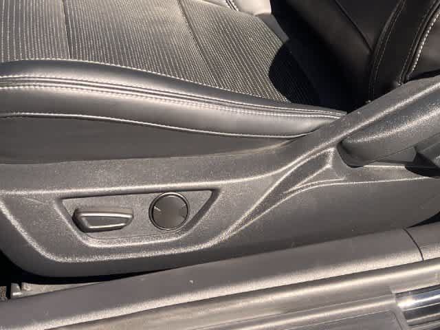 Used 2024 Ford Mustang GT Premium RWD image 31