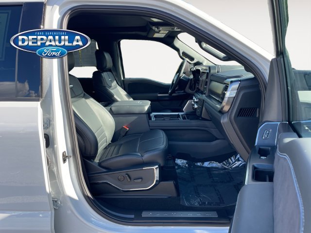 Used 2026 Ford F450 Platinum w/ FX4 Off-Road Package AWD/4WD image 19