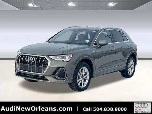 Certified 2025 Audi Q3 2.0T Premium w/ Convenience Package image 1