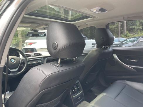 Used 2015 BMW 328i Sedan RWD image 36