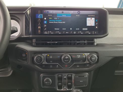 Used 2024 Jeep Wrangler Sport image 24