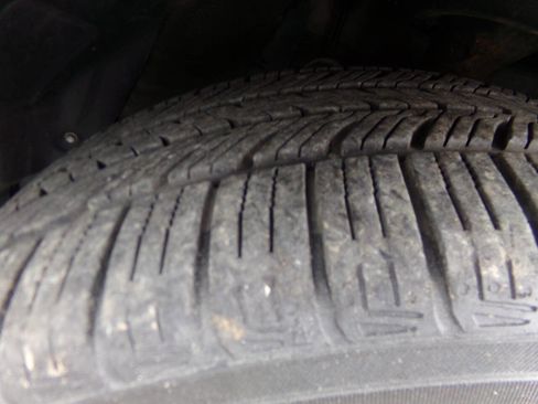 Used 2014 Toyota Avalon XLE Touring image 17