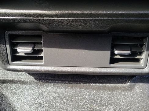 Used 2024 GMC Sierra 2500 Pro AWD/4WD image 23