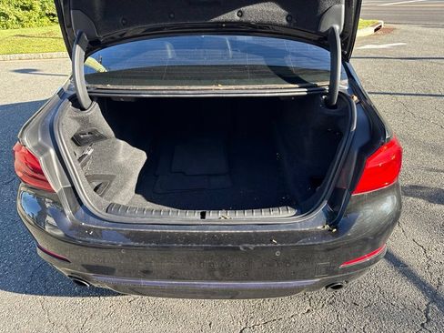 Used 2017 BMW 530i xDrive AWD/4WD image 10