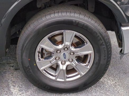 Used 2015 Ford F150 Lariat image 11