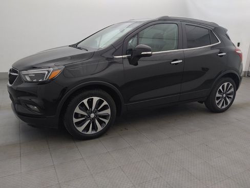 Used 2019 Buick Encore Essence w/ Safety Package II FWD image 2