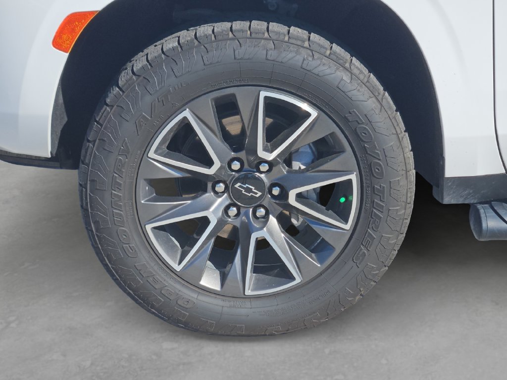 Certified 2024 Chevrolet Tahoe Z71 w/ Max Trailering Package AWD/4WD image 9