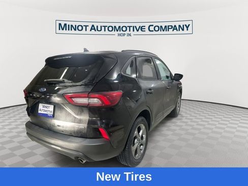 Used 2025 Ford Escape ST-Line Select AWD/4WD image 9