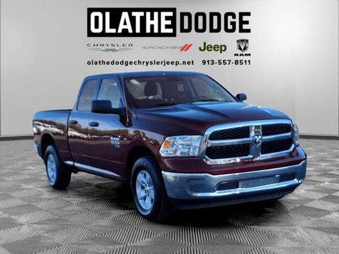 Used 2024 RAM 1500 Classic SLT image 29