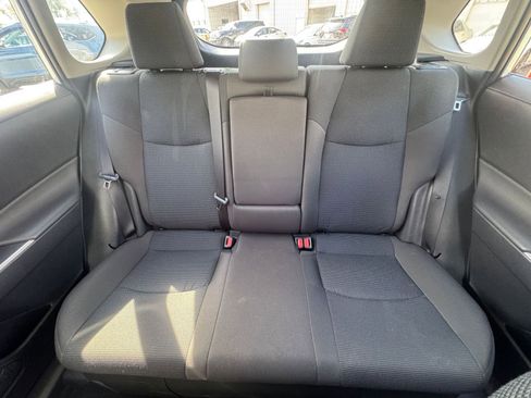 Used 2025 Toyota RAV4 LE image 37