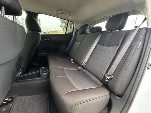 Used 2024 Nissan Leaf S image 16