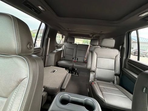 Used 2021 GMC Yukon XL Denali w/ Denali Premium Package RWD image 22