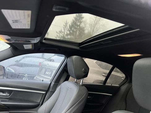 Used 2018 BMW 330i Sedan image 12