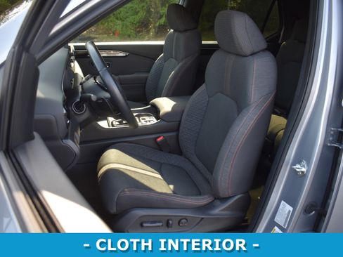 Certified 2023 Honda Pilot Sport image 8