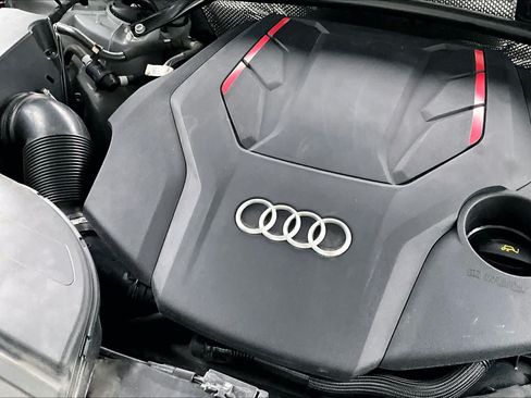 Used 2023 Audi SQ5 Prestige w/ Prestige Package AWD/4WD image 33