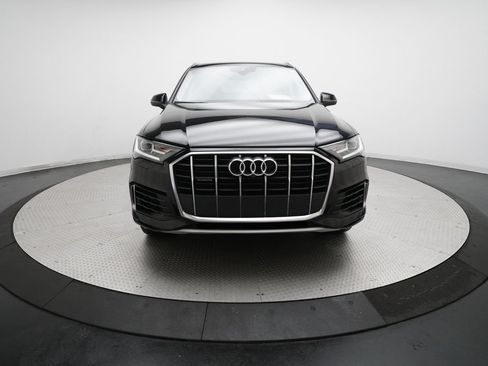 Used 2020 Audi Q7 3.0T Premium AWD/4WD image 11