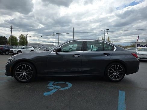 Used 2020 BMW 330i xDrive Sedan w/ Premium Package AWD/4WD image 7