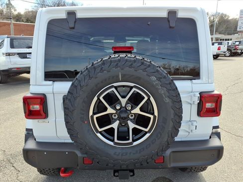 New 2026 Jeep Wrangler Rubicon image 5