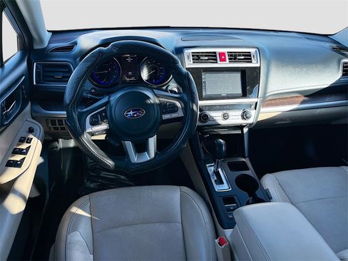 Used 2015 Subaru Outback 2.5i Limited image 22