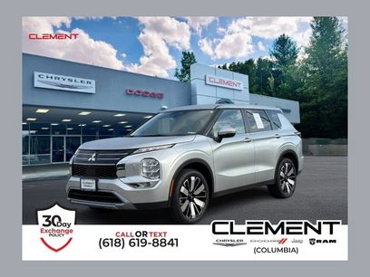 Used 2025 Mitsubishi Outlander SE