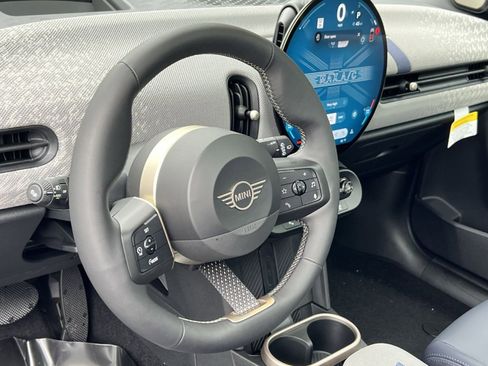 New 2026 MINI Cooper 4-Door Hardtop image 13