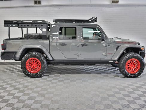 Used 2020 Jeep Gladiator Rubicon w/ Dual Top Group AWD/4WD image 2