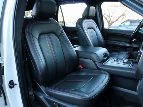 Used 2022 Ford Expedition Max Limited image 37