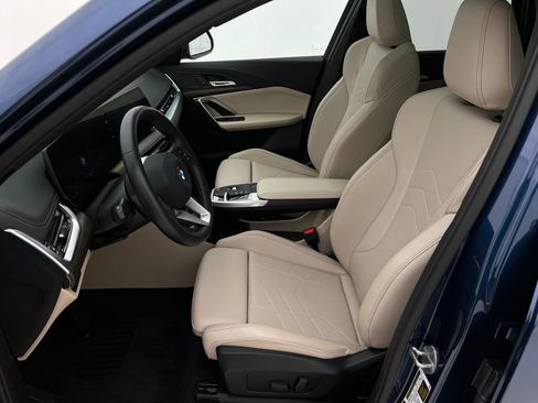 Certified 2025 BMW X1 xDrive28i w/ Technology Package image 11