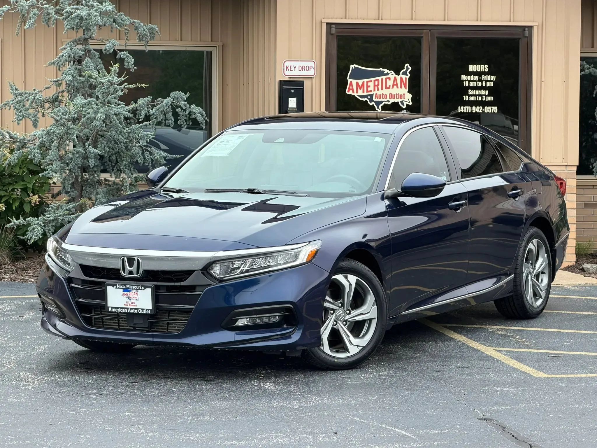Used 2018 Honda Accord EX-L image 2