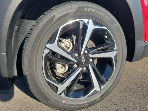 Used 2022 Chevrolet TrailBlazer RS FWD image 6