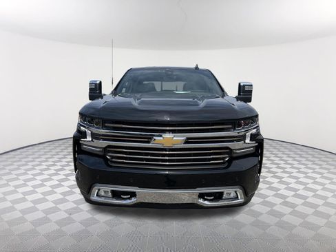 Used 2021 Chevrolet Silverado 1500 High Country w/ Technology Package AWD/4WD image 2