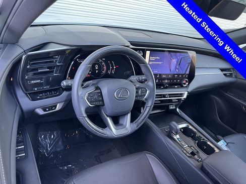 Used 2023 Lexus RX 350 Premium image 3