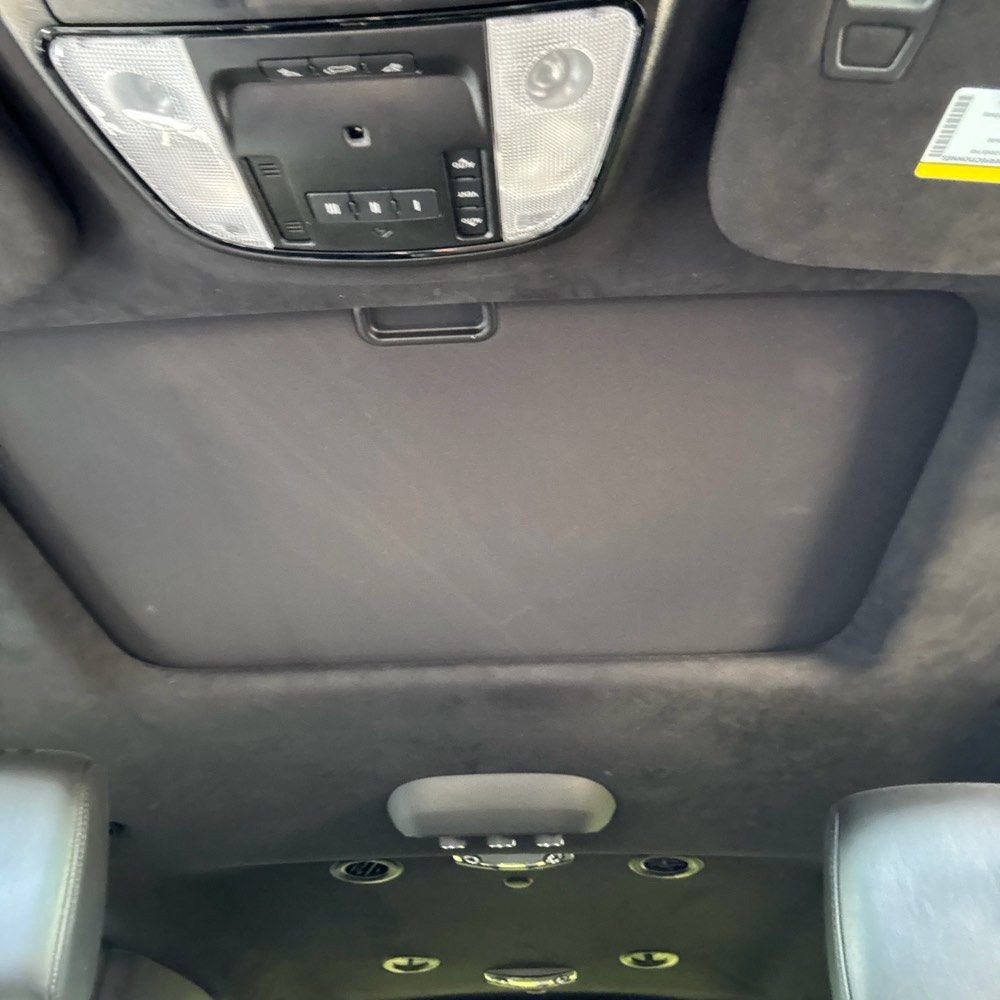 Used 2021 Dodge Durango R/T w/ Tow 'N Go Group AWD/4WD image 12